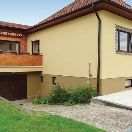 Casa vacanze Stunning In Kuhlen *