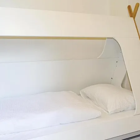 Stunning In Kuhlen *