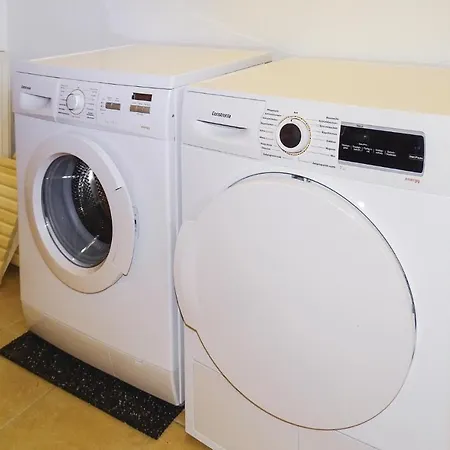 Stunning In Kuhlen *