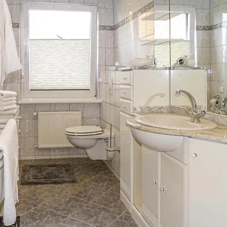 Cozy In Kuhlen With Kitchen Holiday home Wendorf (Kuhlen-Wendorf)